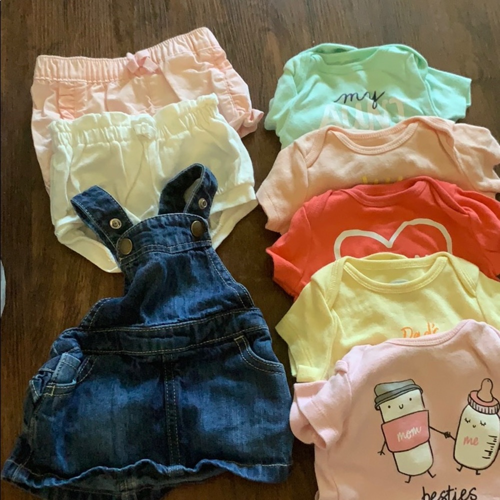 Old Navy collection baby girl